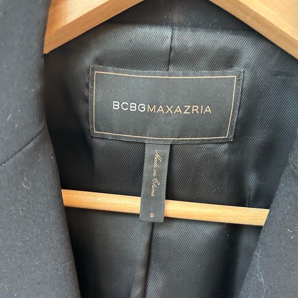 BCbG cropped tuxedo blazer - Picture 5 of 6